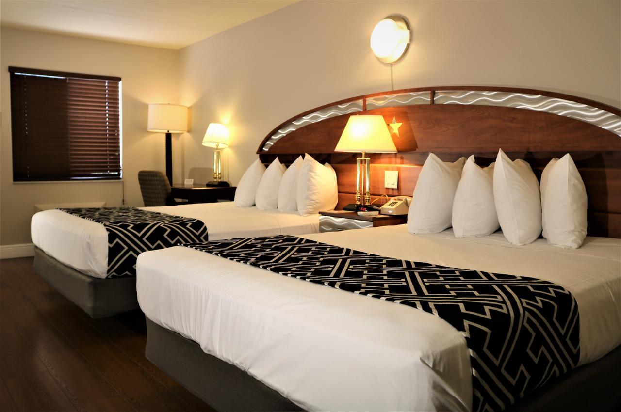 Monte Carlo Inn- Near Disney Киссимми Экстерьер фото