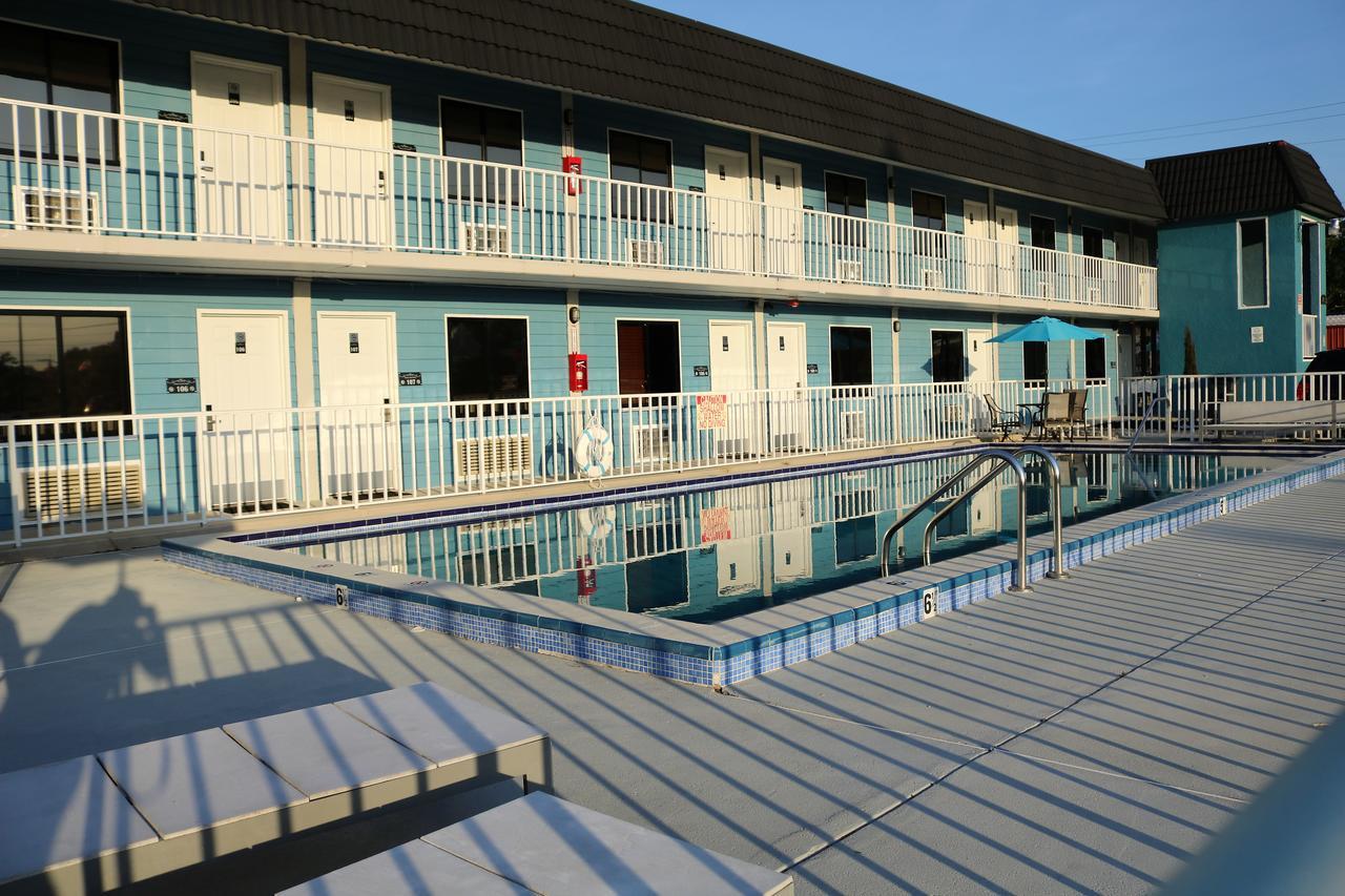 Monte Carlo Inn- Near Disney Киссимми Экстерьер фото